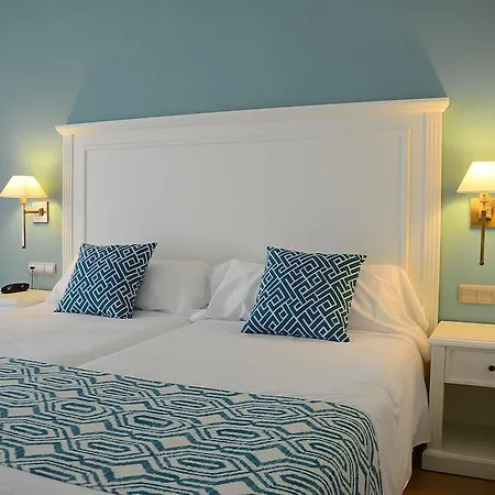 Occidental Playa 4*