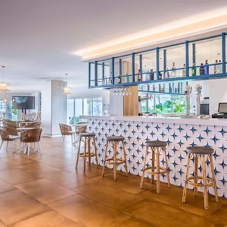 Hotel Occidental Playa 4*